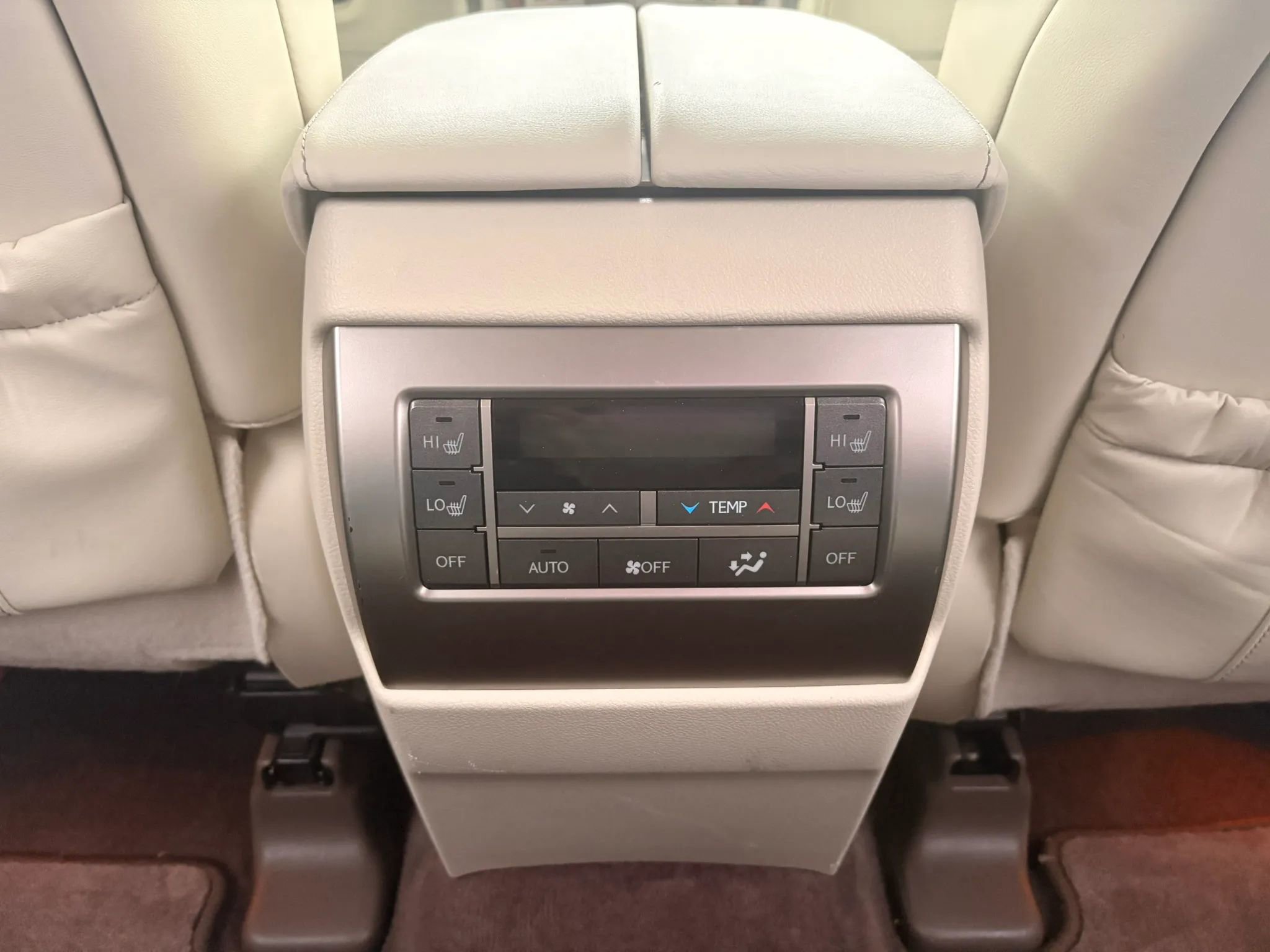 Used 2017 Lexus GX 460 Premium image 19