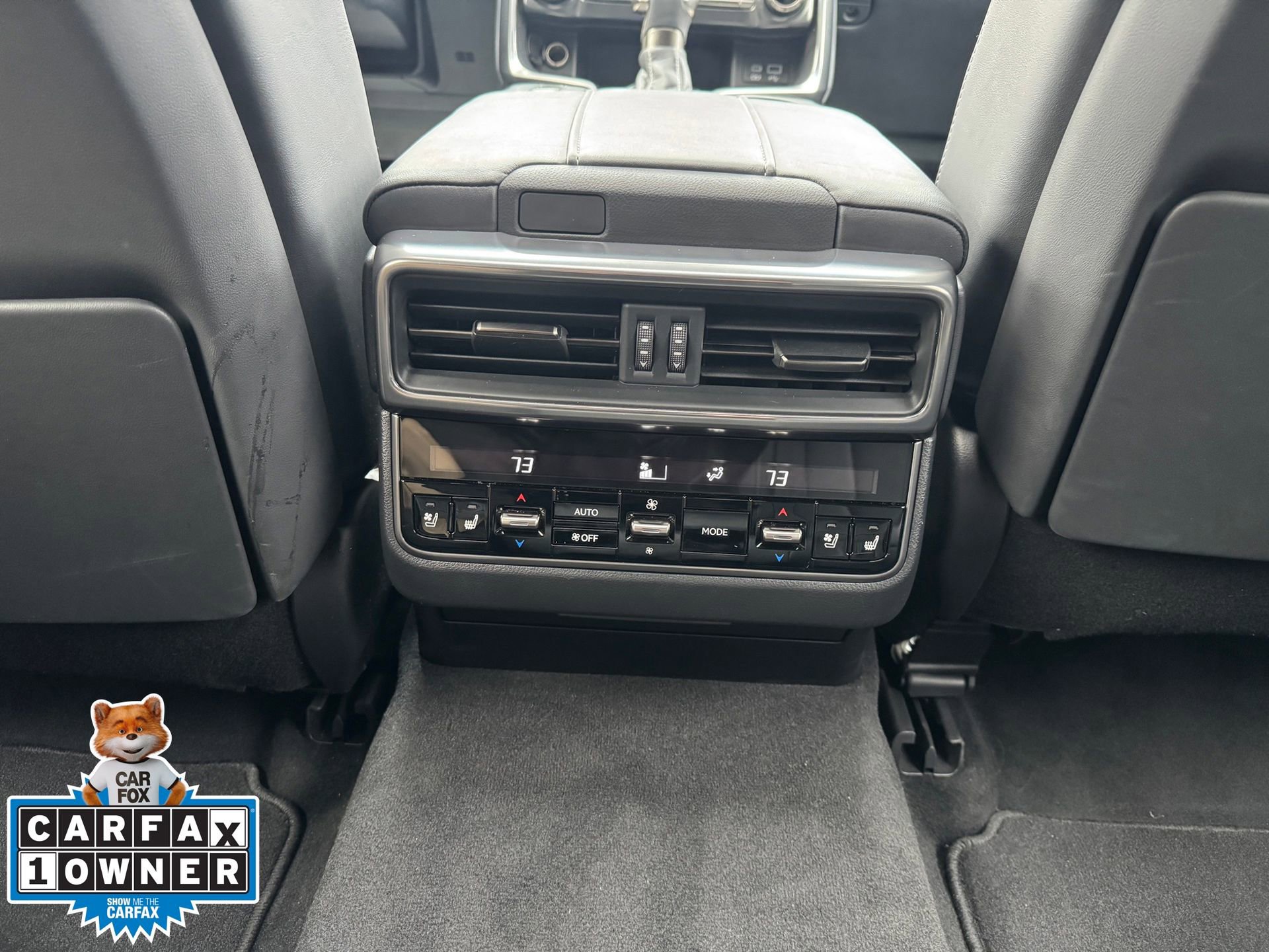 Used 2023 Lexus LX 600 4WD w/ Luxury Package image 25