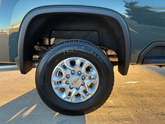 New 2026 Chevrolet Silverado 3500 LTZ w/ LTZ Convenience Package AWD/4WD image 9