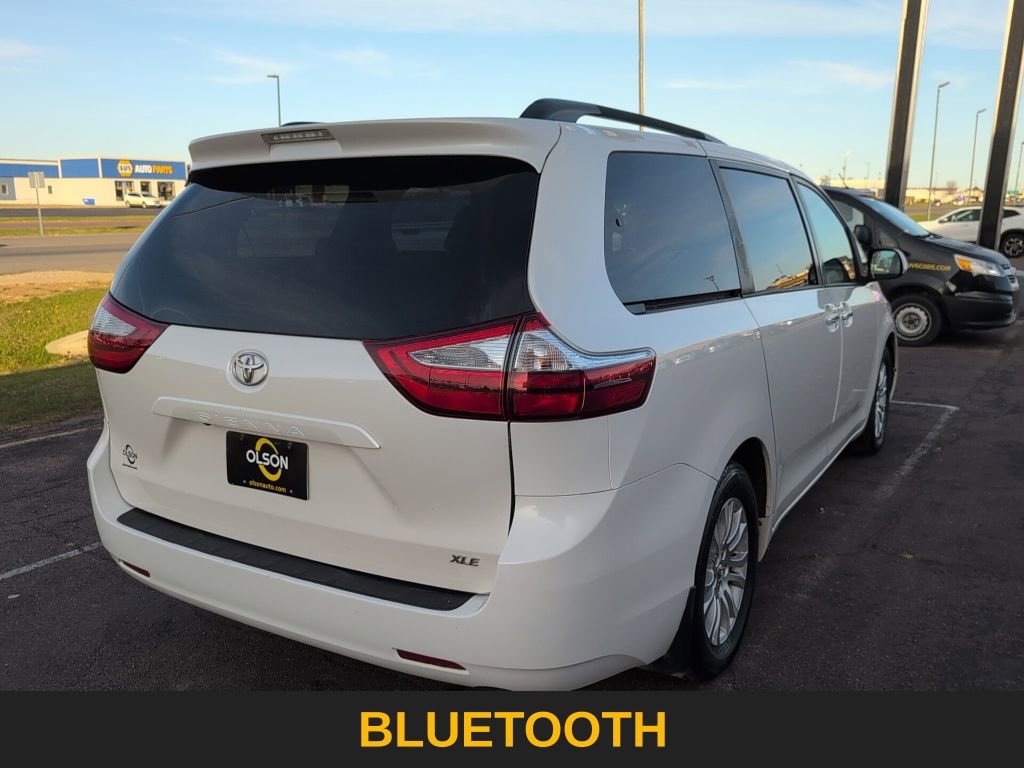 Used 2017 Toyota Sienna XLE w/ XLE Navigation Package image 6