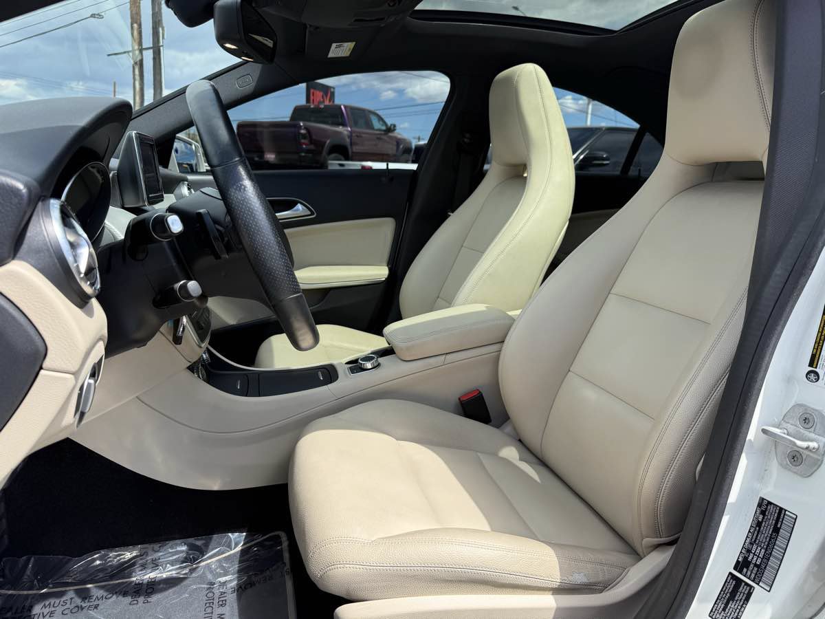Used 2014 Mercedes-Benz CLA 250 image 10