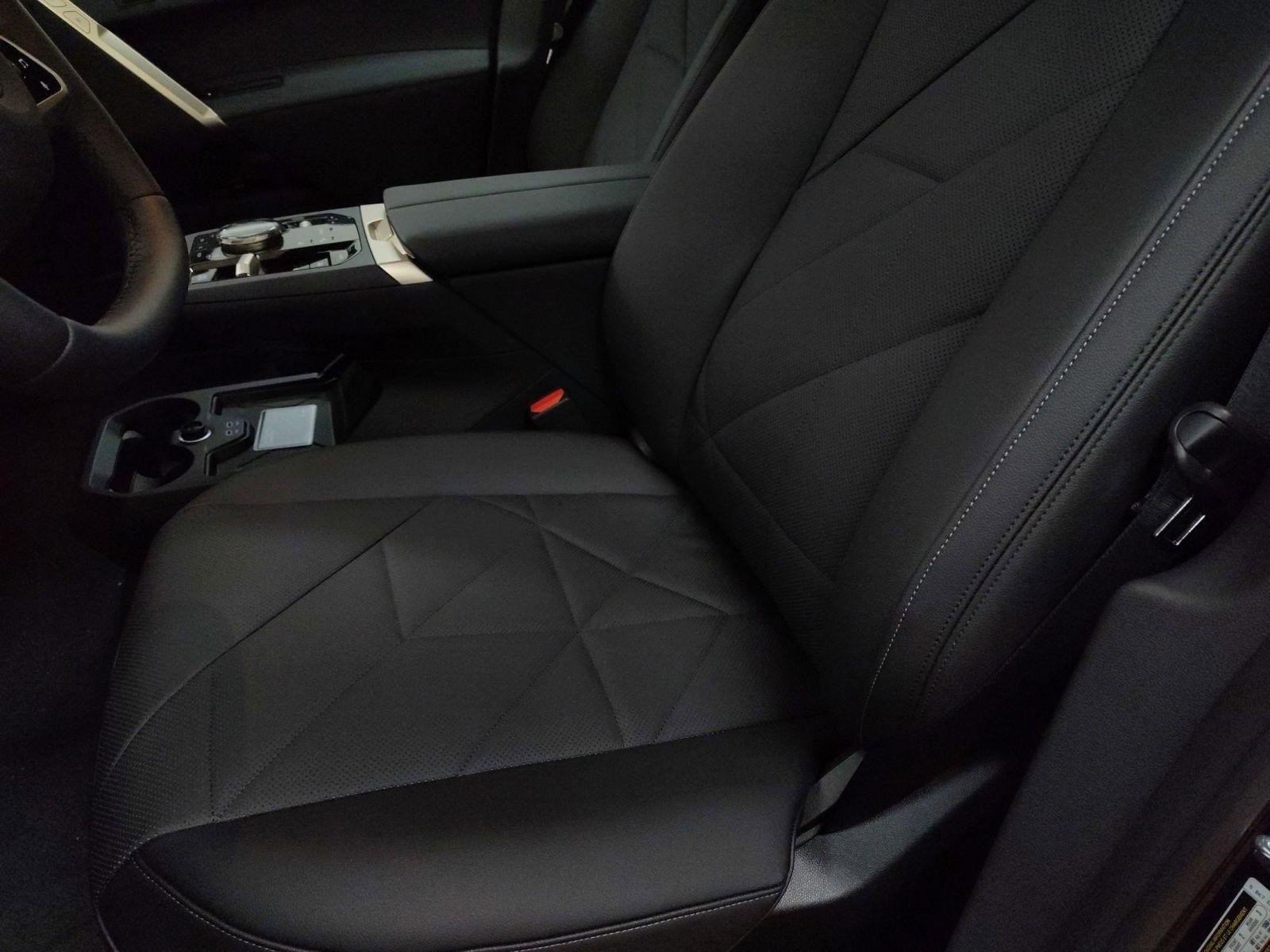 New 2026 BMW iX xDrive45 image 15