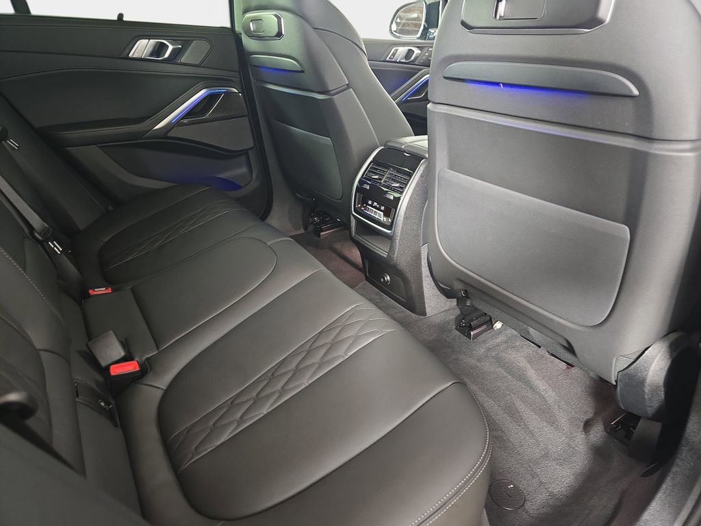 New 2026 BMW X6 M60i AWD/4WD image 10