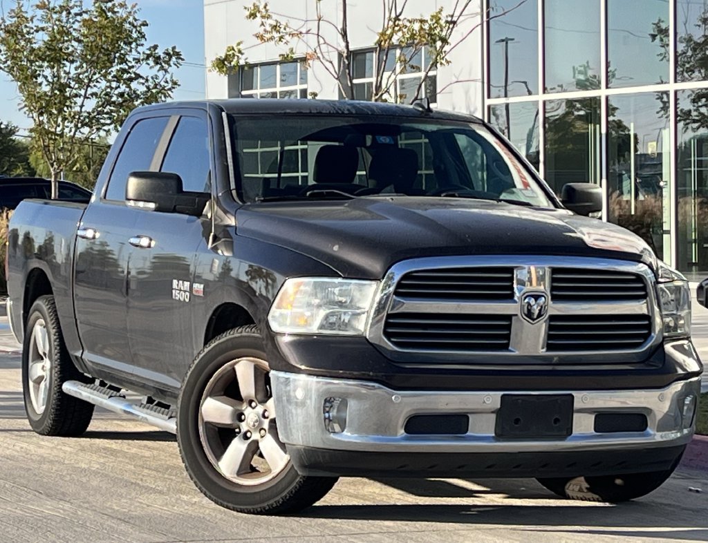 Used 2016 RAM 1500 Lone Star RWD image 2