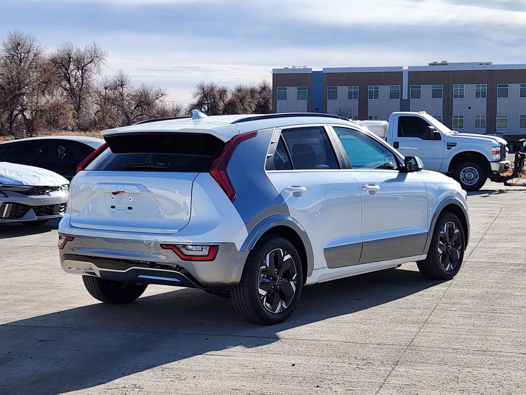 New 2025 Kia Niro Wave w/ Wave Preserve Package image 3