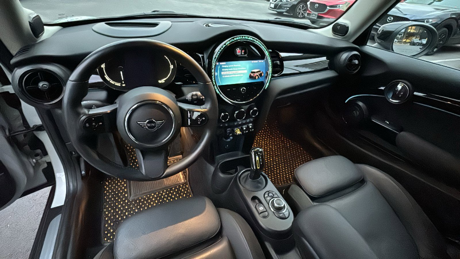 Used 2022 MINI Cooper SE image 23