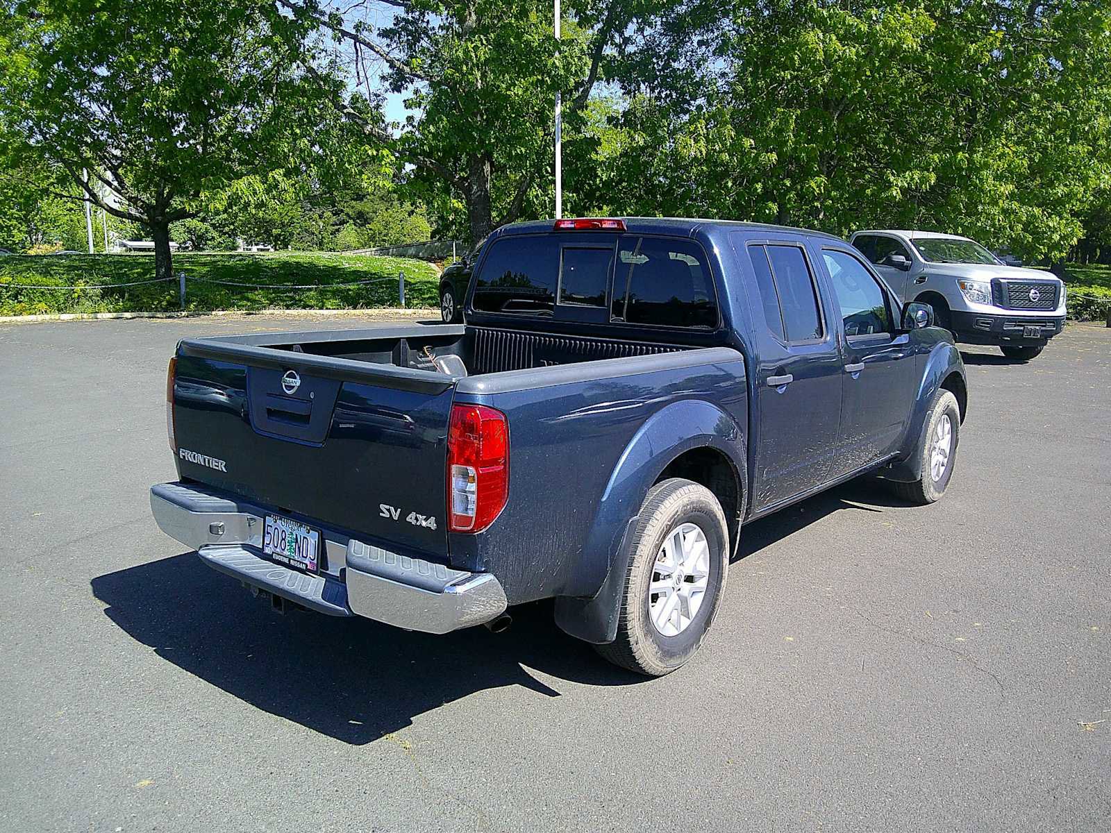 Used 2019 Nissan Frontier SV AWD/4WD image 5