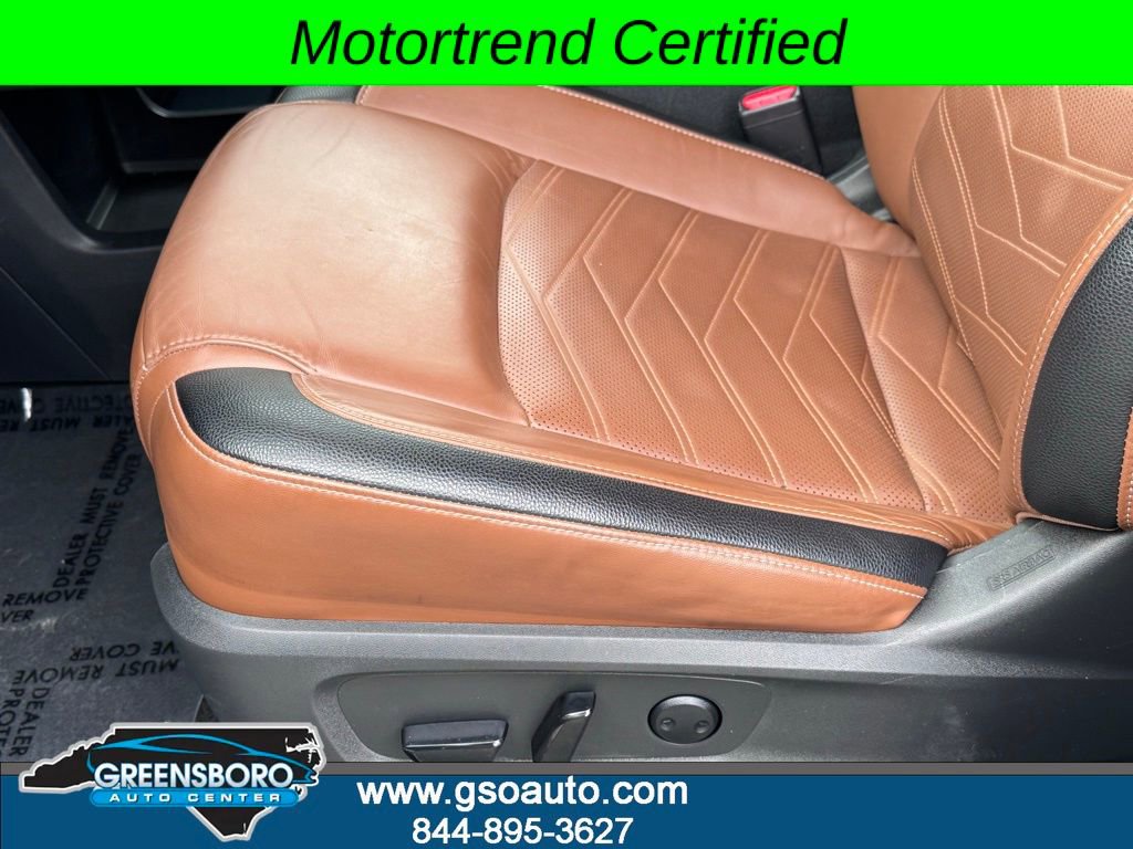 Used 2022 Nissan Pathfinder Platinum w/ Cargo Package AWD/4WD image 22
