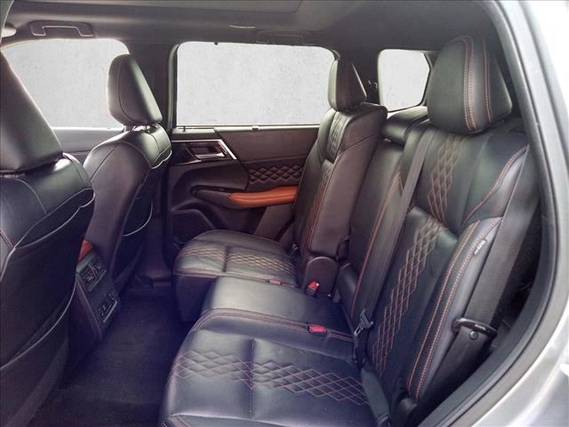 Used 2022 Mitsubishi Outlander SEL FWD image 11