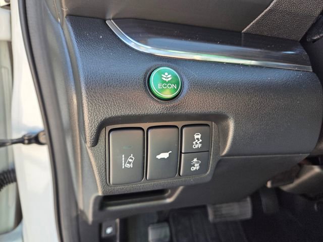 Used 2016 Honda CR-V Touring image 25