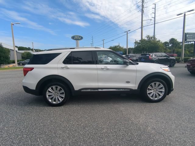 Certified 2024 Ford Explorer King Ranch w/ Technology Package AWD/4WD image 4