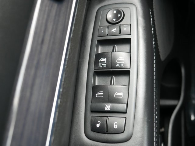 Used 2020 Jeep Grand Cherokee Overland image 27