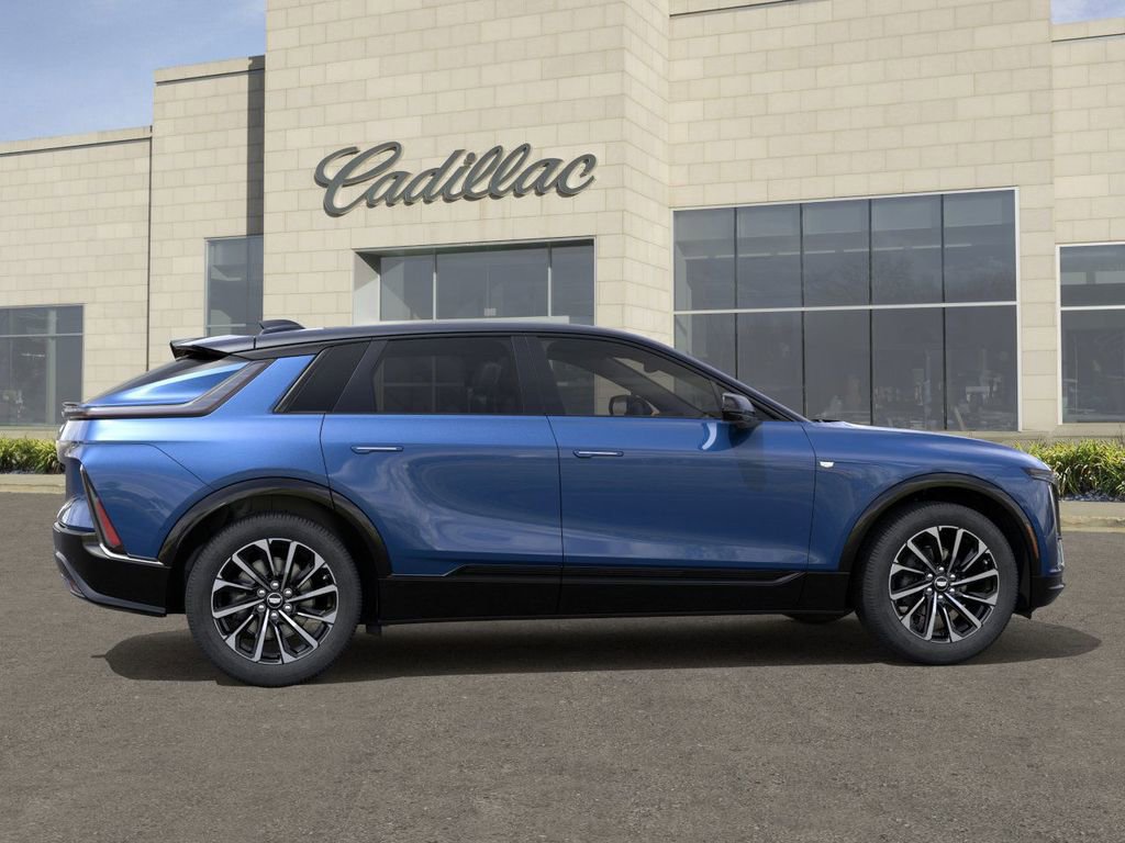 New 2025 Cadillac Lyriq Sport image 5