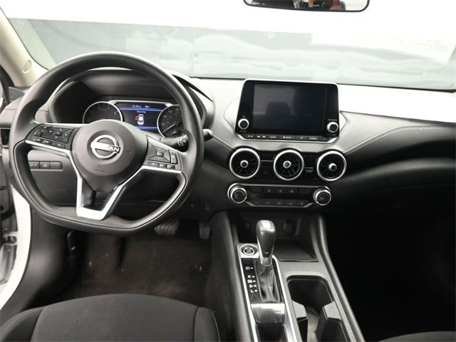 Used 2025 Nissan Sentra SV image 10