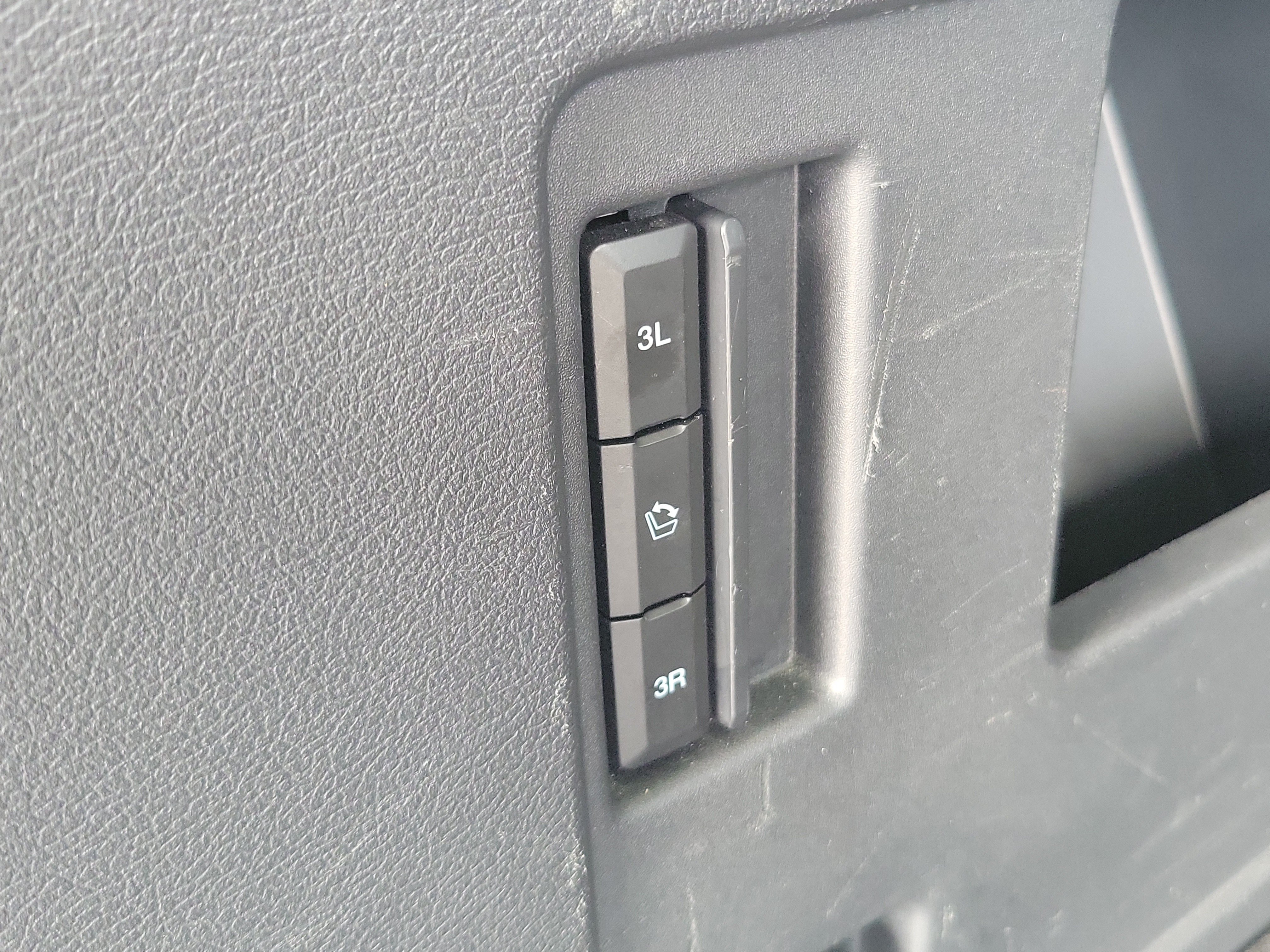 Used 2022 Ford Expedition Max XLT RWD image 18