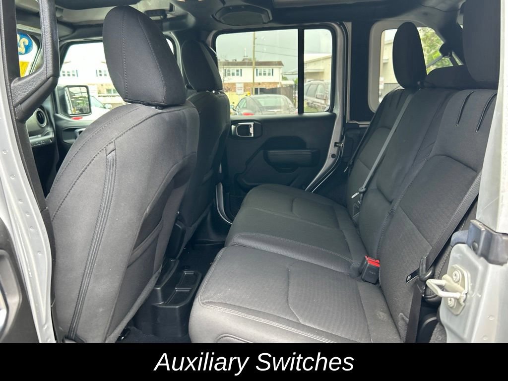 Certified 2023 Jeep Wrangler Unlimited w/ Cold Weather Group AWD/4WD image 37