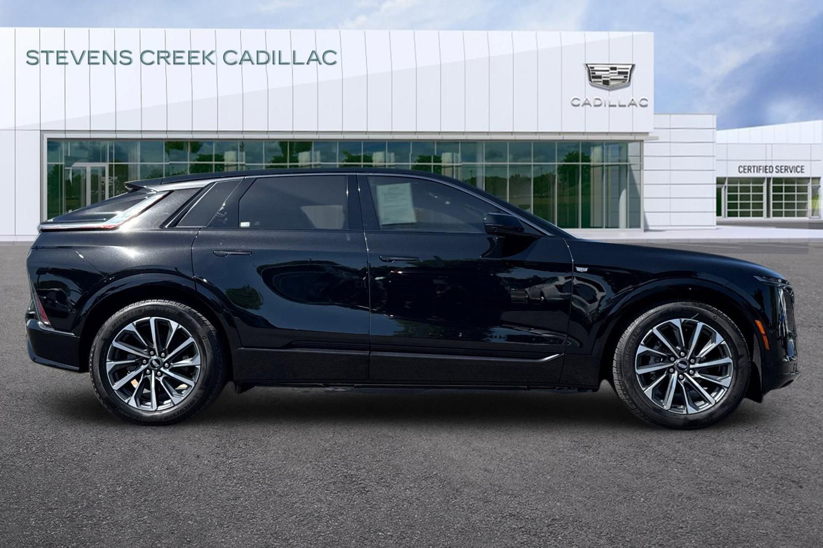 Certified 2024 Cadillac Lyriq Sport image 2