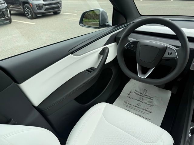 Used 2026 Tesla Model Y Long Range AWD/4WD image 24