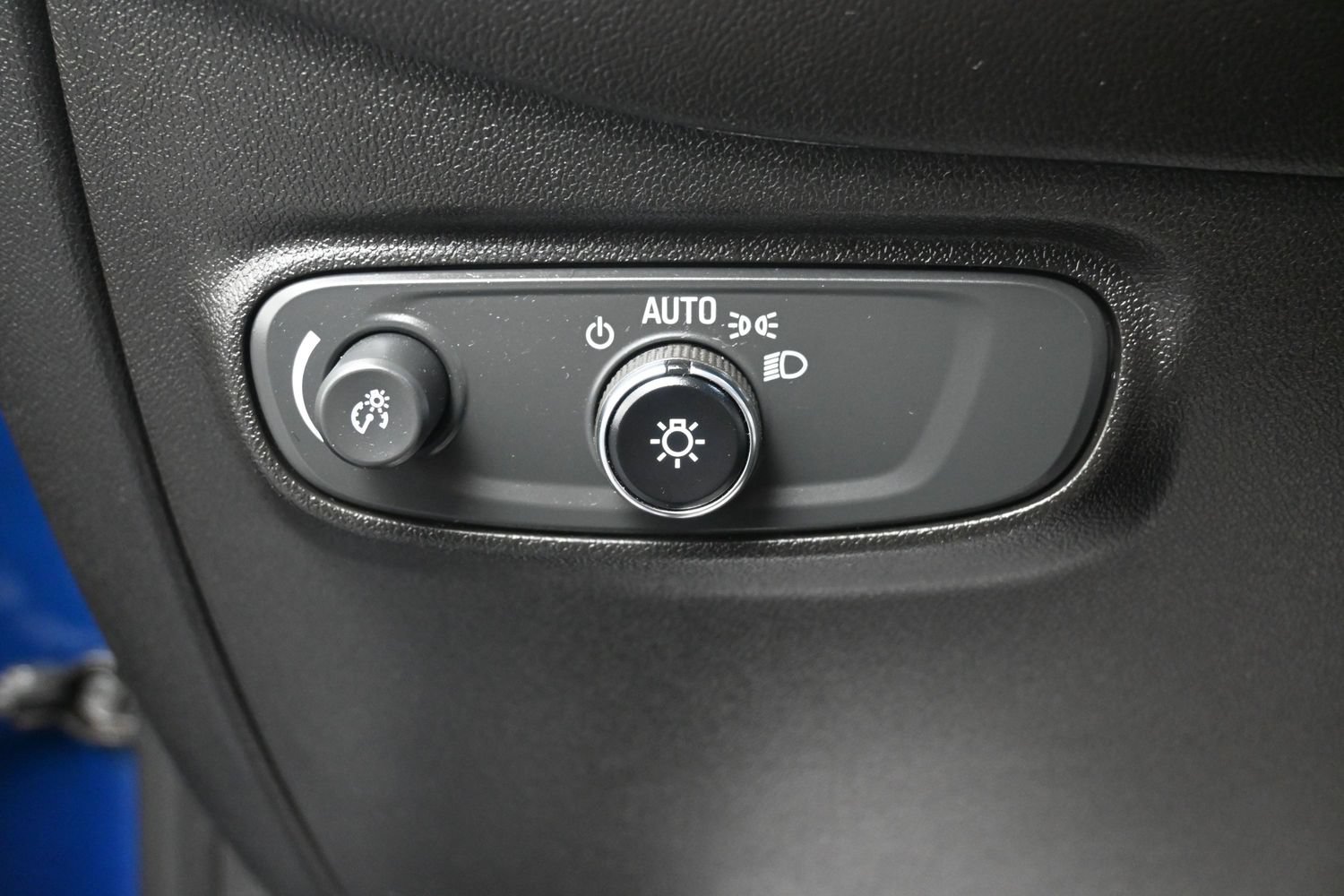Used 2019 Chevrolet Equinox LT AWD/4WD image 23