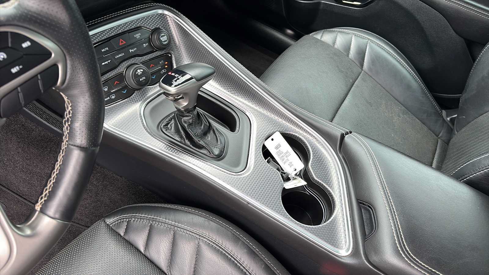 Used 2018 Dodge Challenger SRT Hellcat RWD image 19