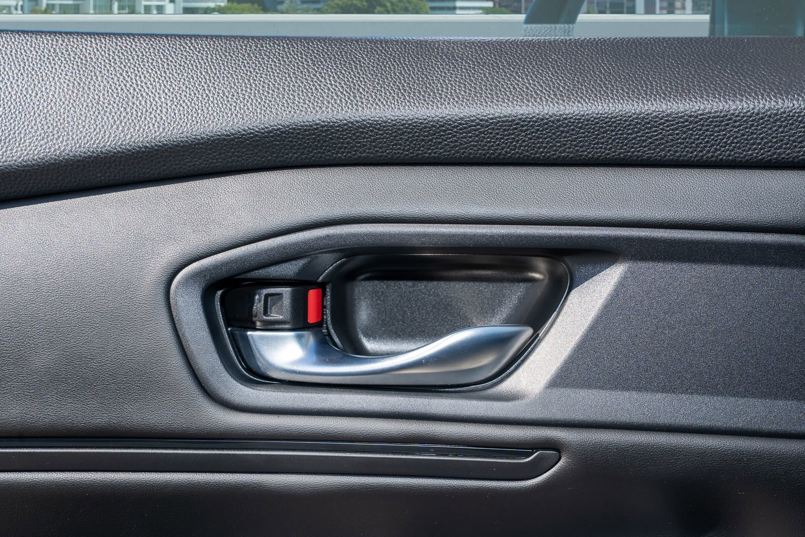 Certified 2023 Honda Accord EX image 29