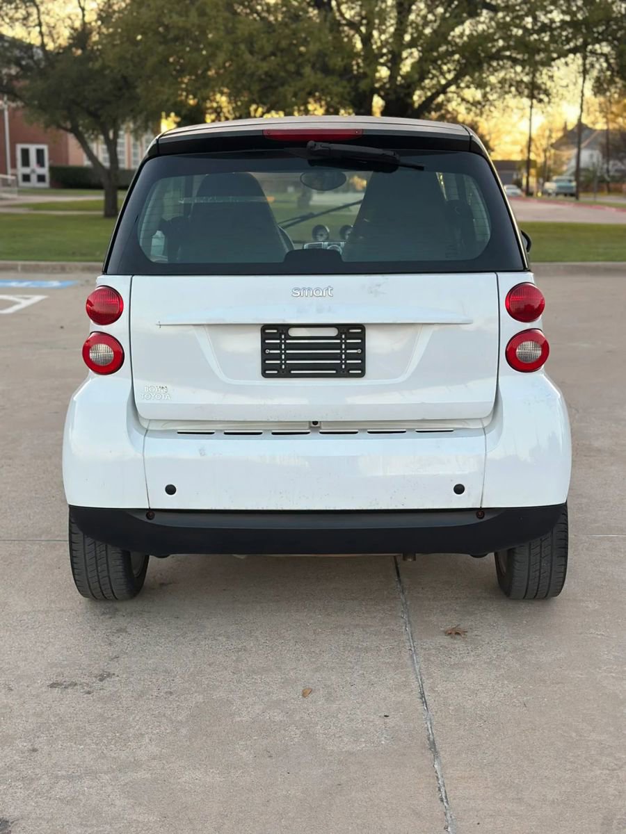 Used 2009 smart fortwo pure image 6