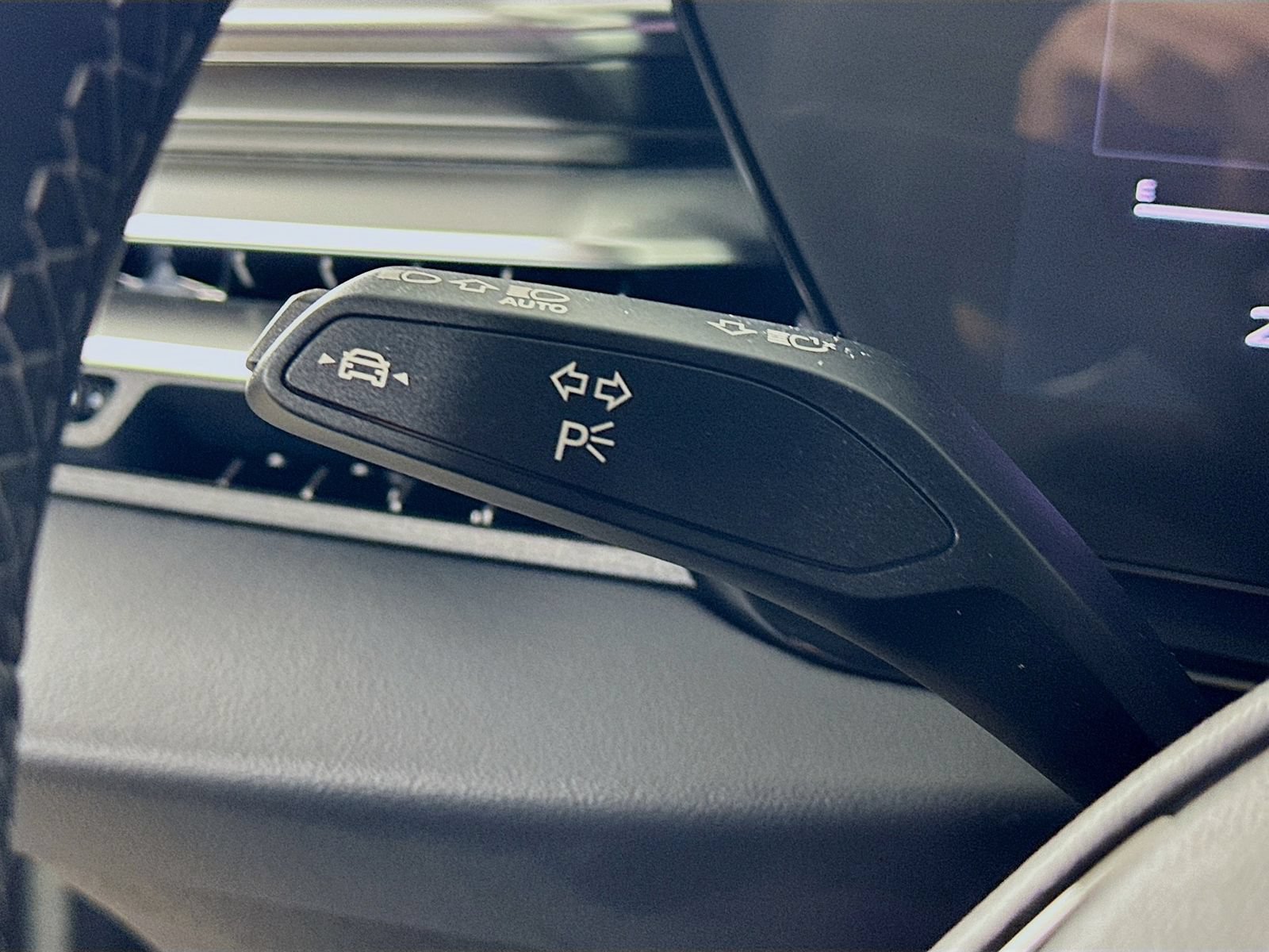 Used 2025 Audi A5 2.0T Premium Plus w/ Premium Plus AWD/4WD image 20