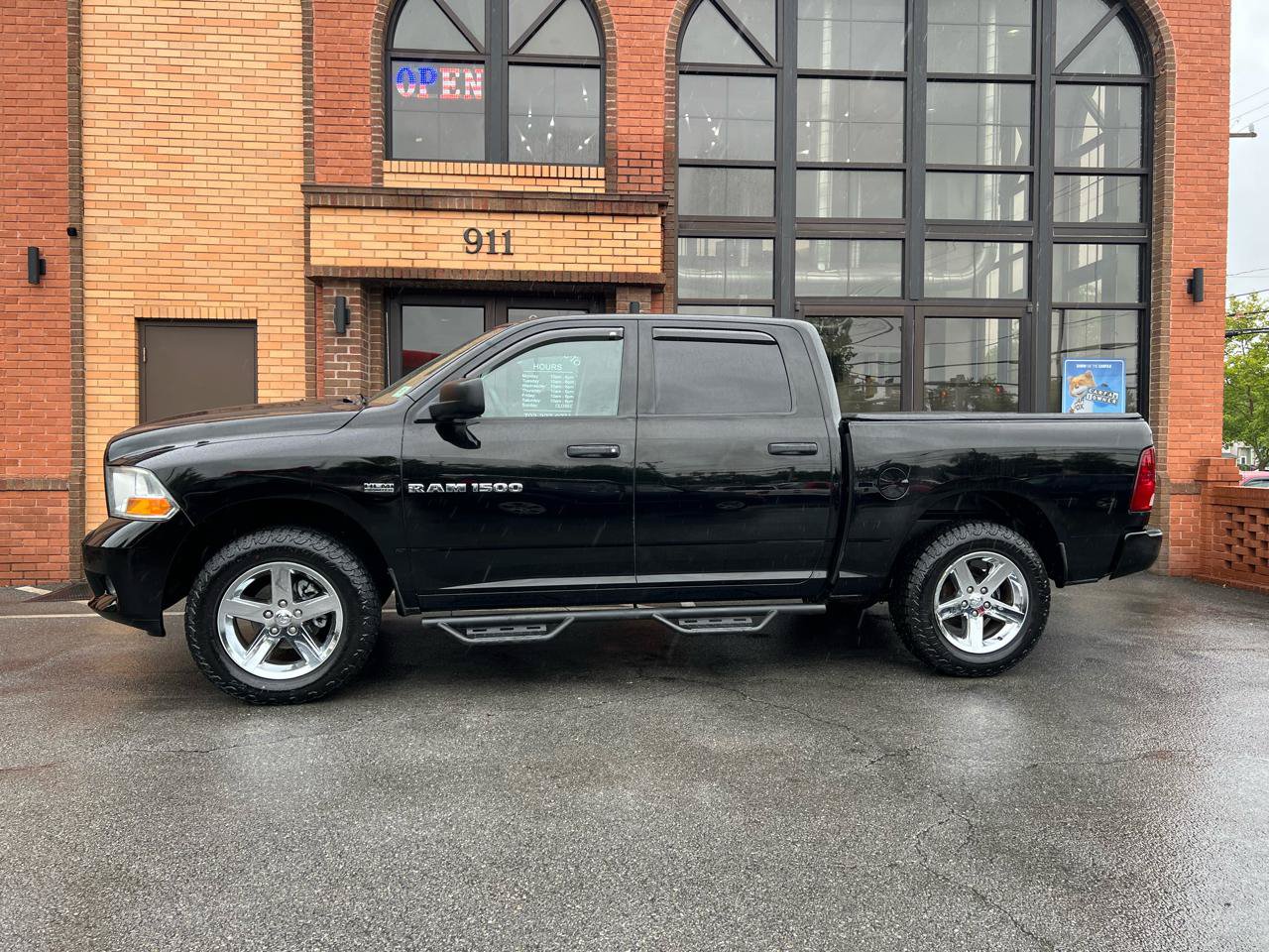 Used 2012 RAM 1500 Express w/ ST Popular Equipment Group AWD/4WD image 4