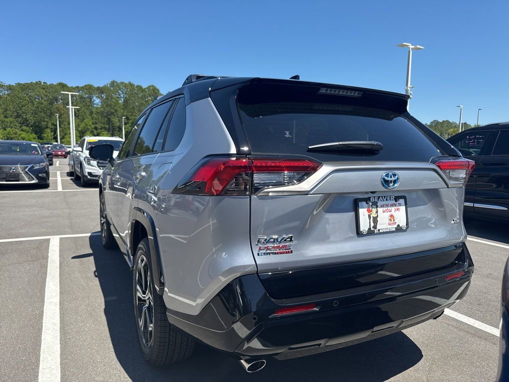 Used 2024 Toyota RAV4 XSE w/ Premium Package image 3