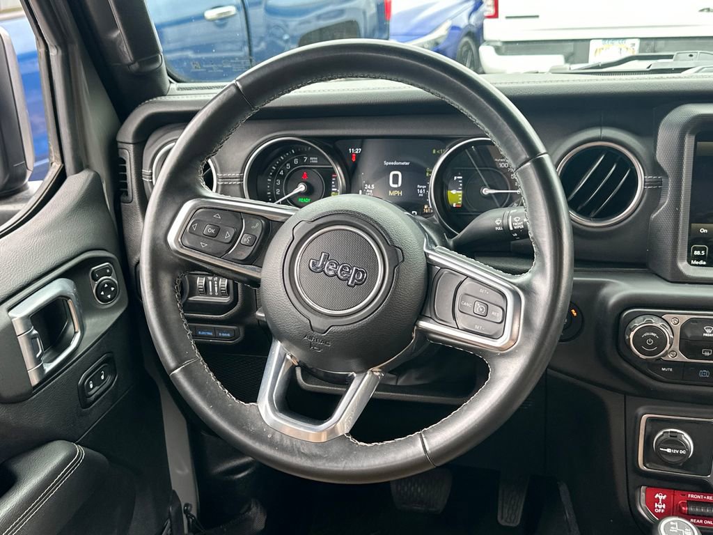 Used 2022 Jeep Wrangler Unlimited Rubicon 4xe image 18