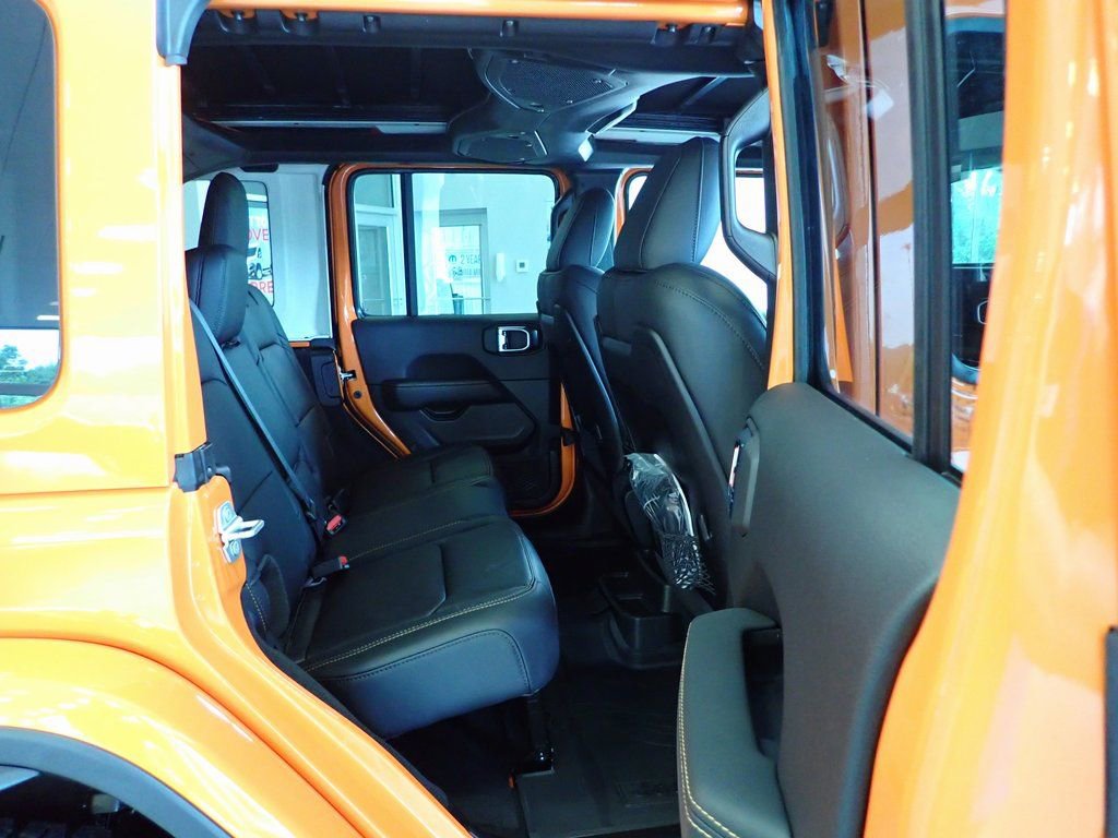 New 2025 Jeep Wrangler Rubicon 392 image 29