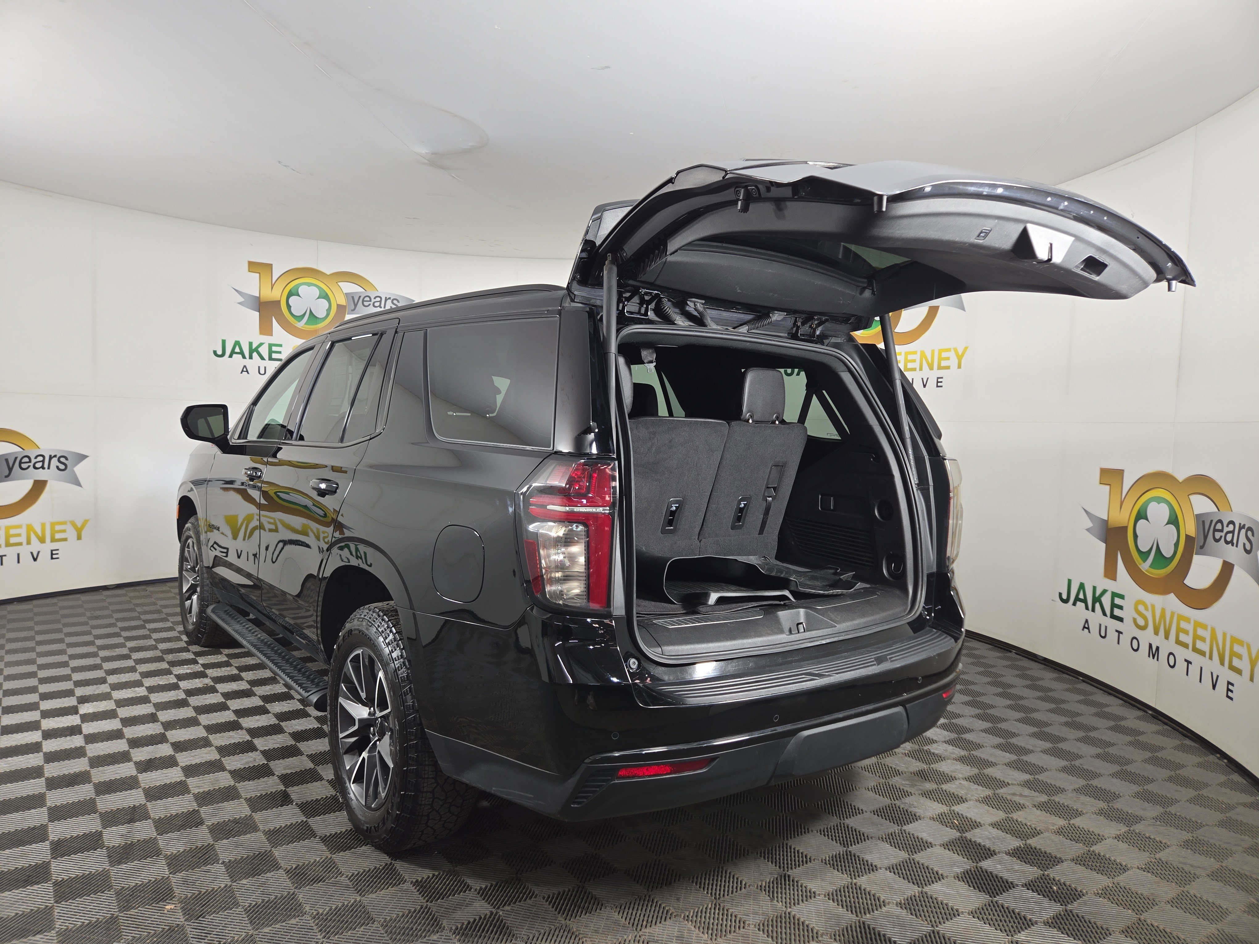 Used 2023 Chevrolet Tahoe Z71 image 32