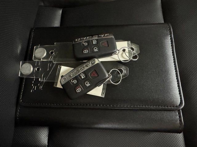Used 2023 Jaguar F-TYPE Coupe image 28