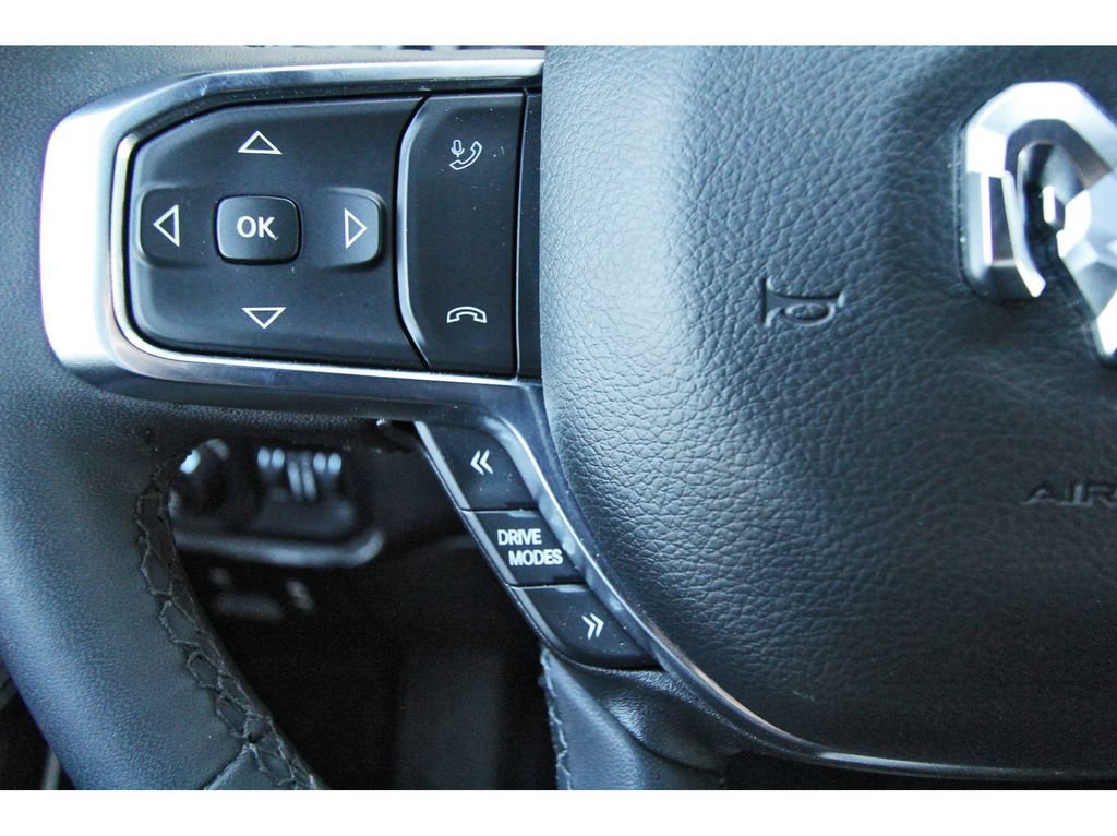 Used 2026 RAM 1500 Laramie AWD/4WD image 15