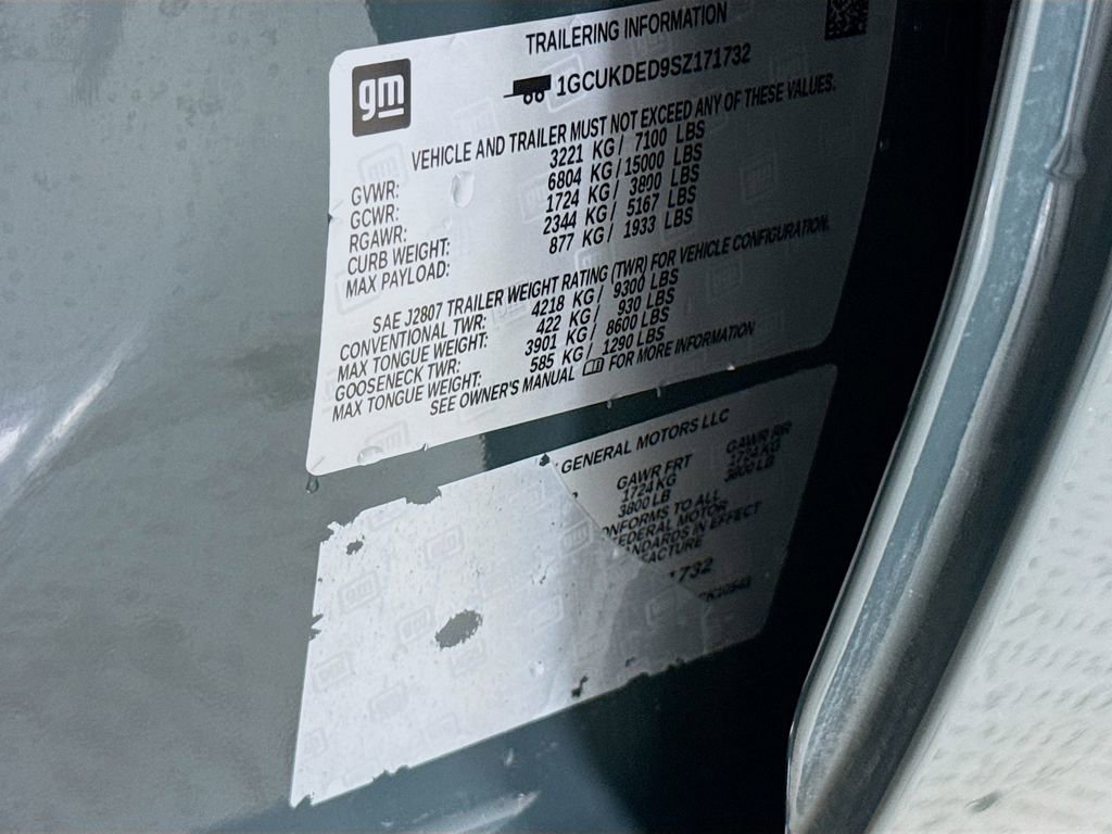 Used 2025 Chevrolet Silverado 1500 LT image 34