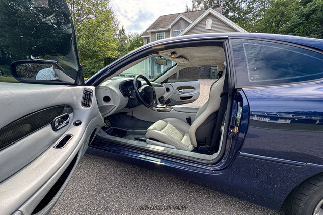 Used 2003 Aston Martin DB7 Vantage image 32