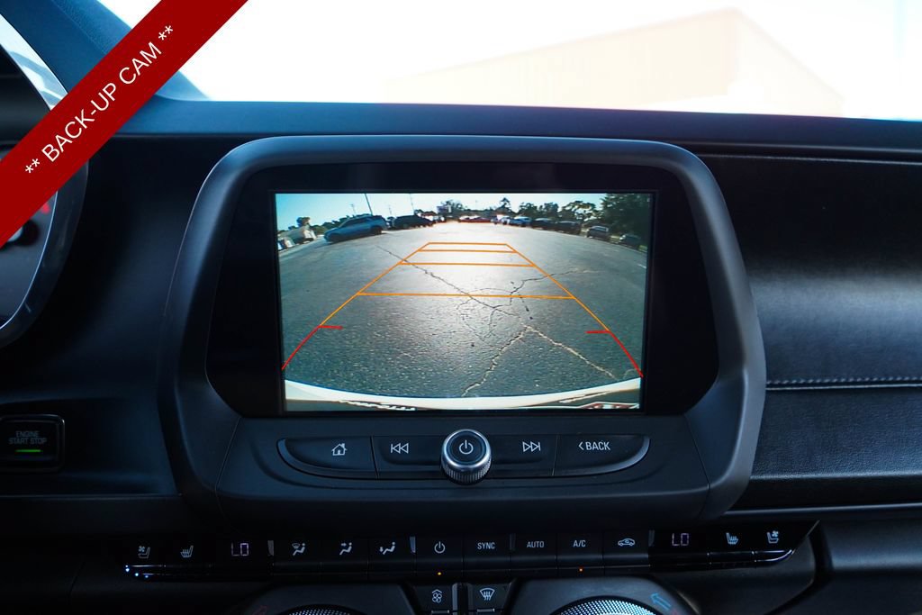 Used 2017 Chevrolet Camaro SS RWD image 10
