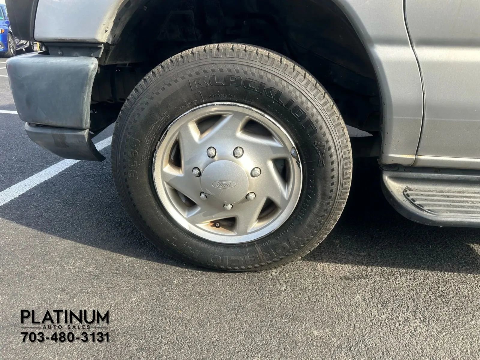 Used 2013 Ford E-350 and Econoline 350 XL w/ PWR Windows & Locks Group image 15