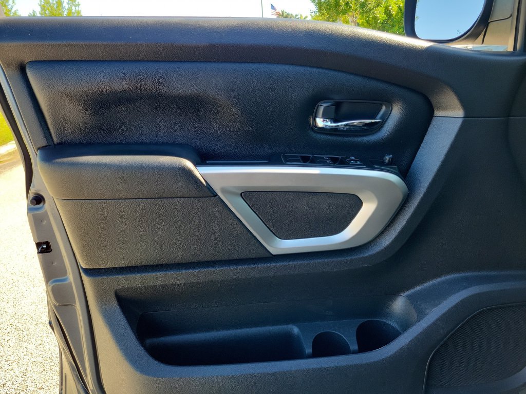 Used 2023 Nissan Titan SV w/ Accessory Utility Package RWD image 20