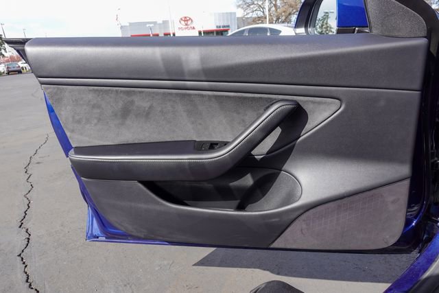 Used 2019 Tesla Model 3 Performance image 18