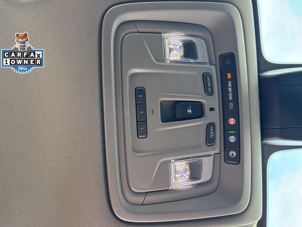 Used 2021 Chevrolet Silverado 1500 LTZ w/ Technology Package AWD/4WD image 25