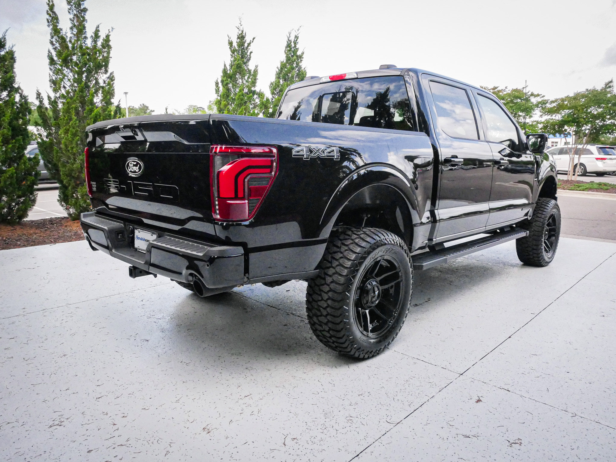 Used 2026 Ford F150 Lariat w/ Equipment Group 502A High AWD/4WD image 10