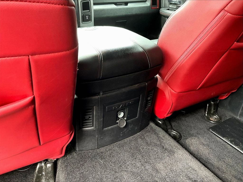 Used 2017 RAM 1500 Rebel w/ Luxury Group image 28