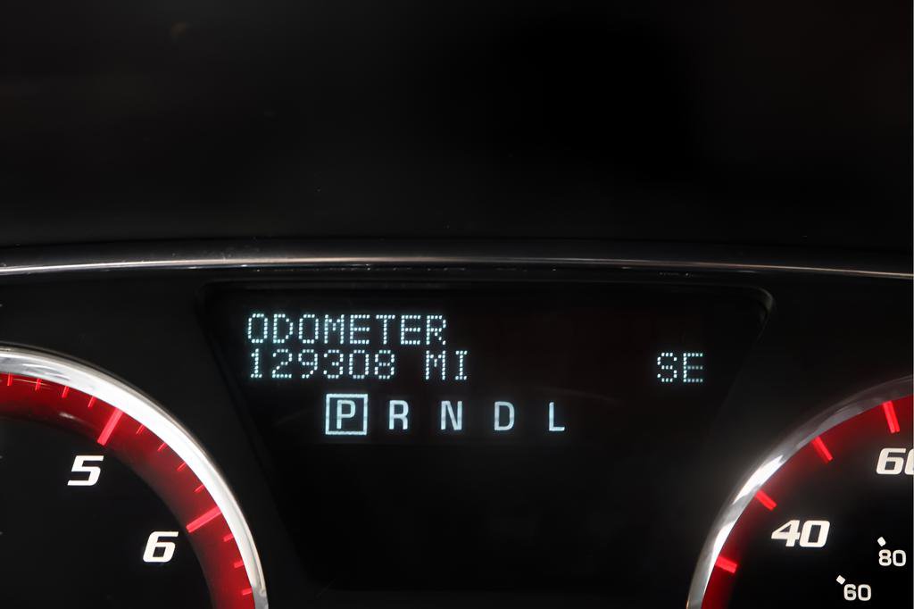 Used 2017 GMC Acadia Limited SLT AWD/4WD image 16