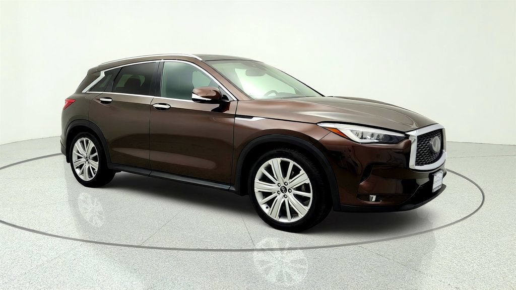 Used 2020 INFINITI QX50 Sensory w/ Proactive Package AWD/4WD image 3
