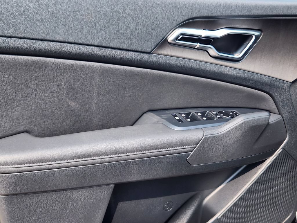 New 2027 Kia Sportage X-Line AWD/4WD image 8