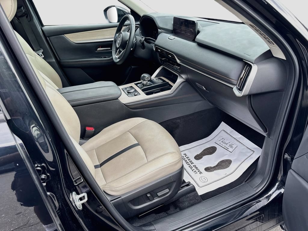 Certified 2024 MAZDA CX-90 Plug-In Hybrid w/ Preferred AWD/4WD image 29