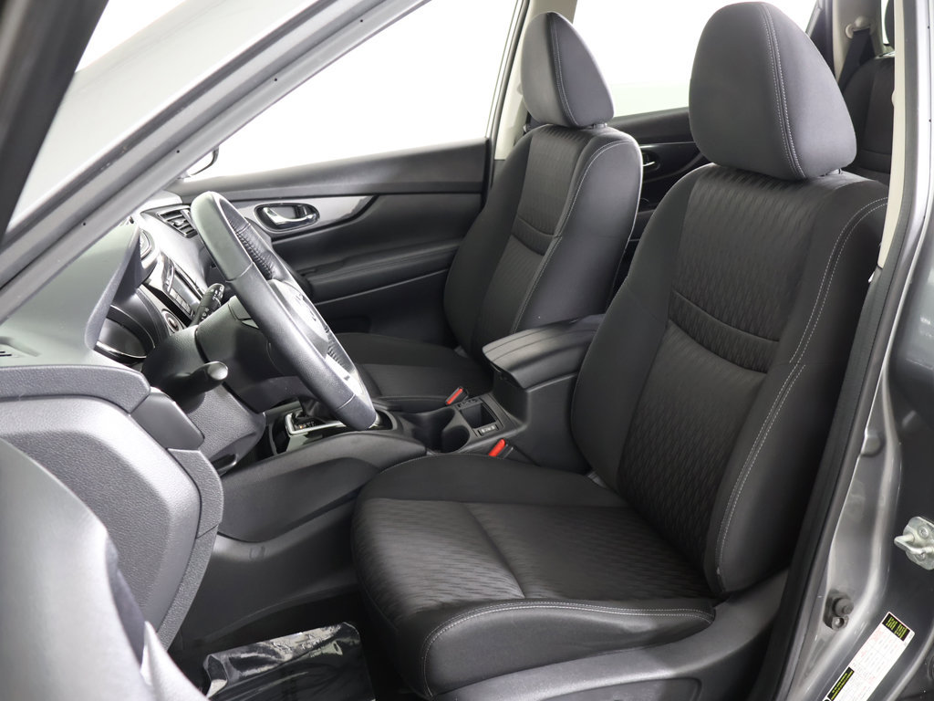 Used 2020 Nissan Rogue SV AWD/4WD image 29