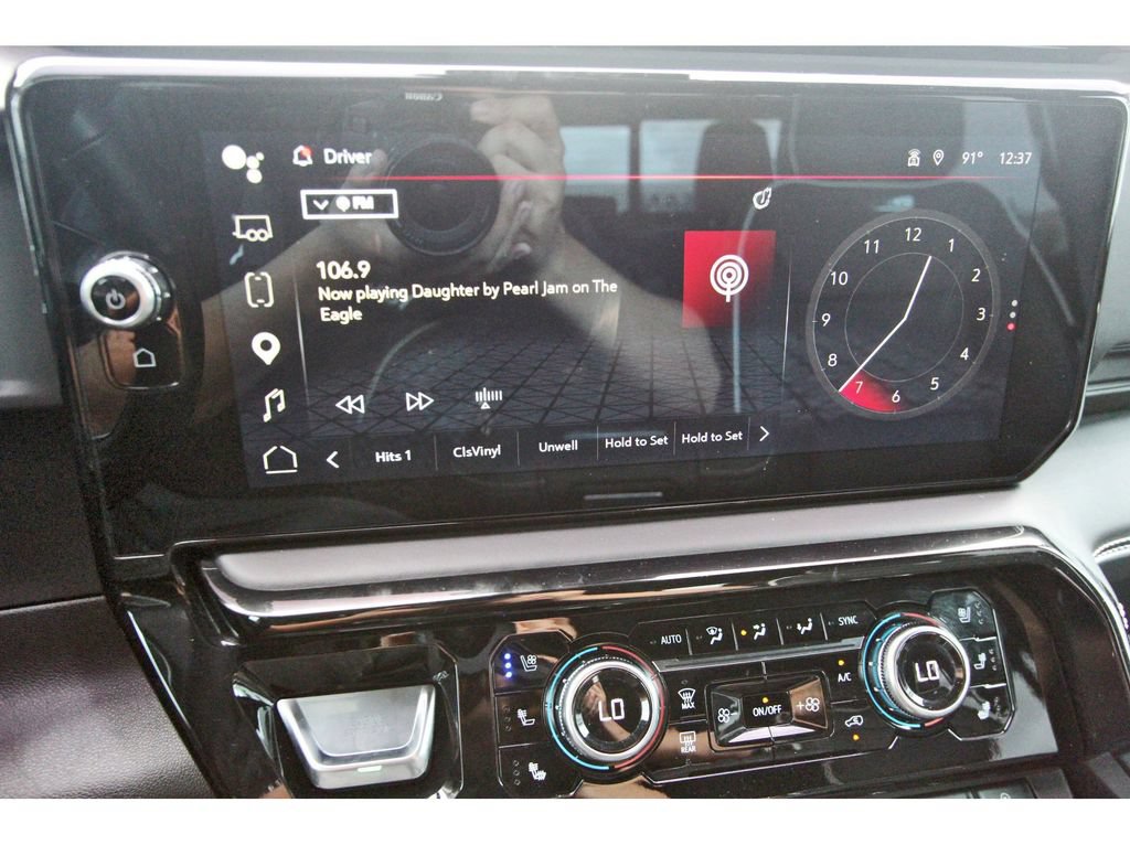 Used 2025 GMC Sierra 2500 AT4X AWD/4WD image 26
