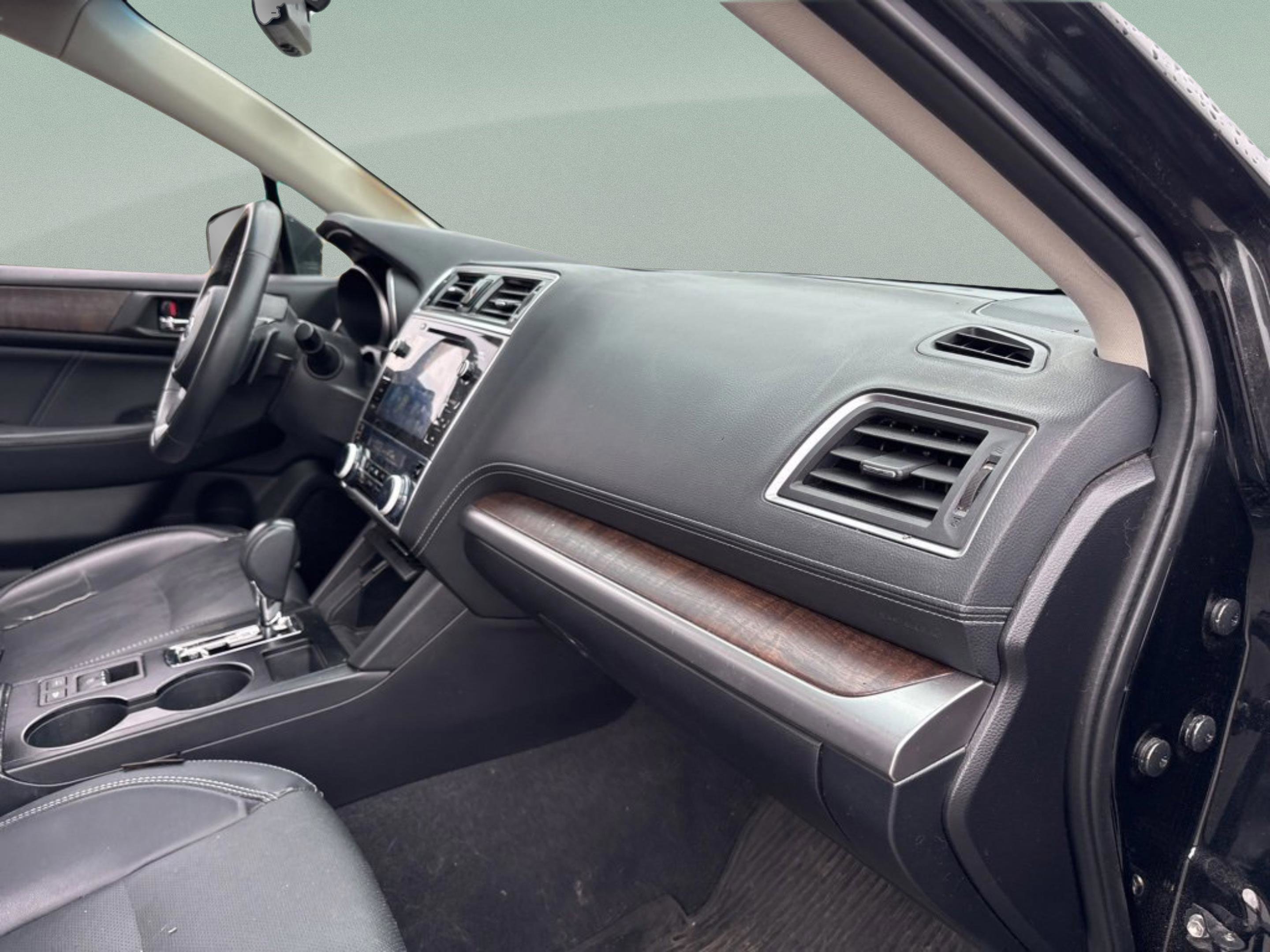 Used 2018 Subaru Outback 2.5i Limited image 37